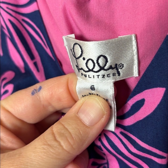 Vintage Lilly Pulitzer Pink and Navy Patterned Top - Size 6 - Picture 5 of 9
